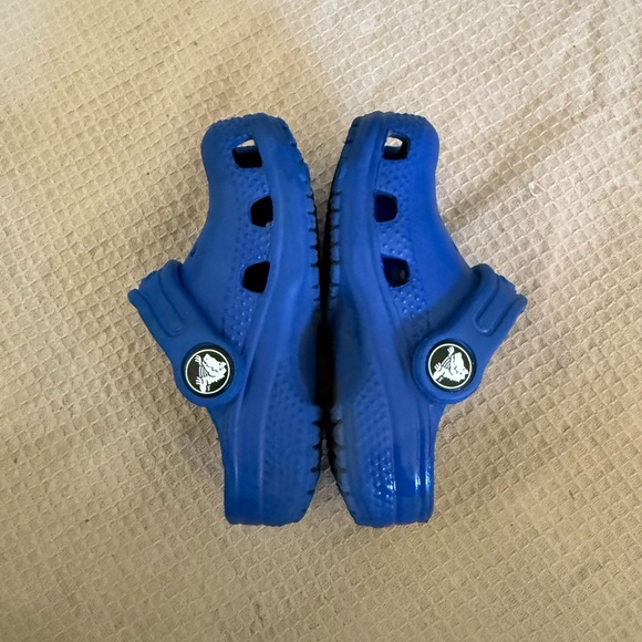Kids Blue Crocs - Picture 2 of 4